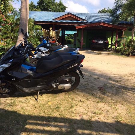 Dragon Hut Resort Haad Yao Esterno foto